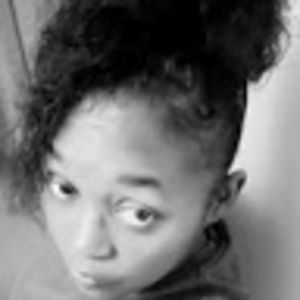 Meet your Posher, Valishia